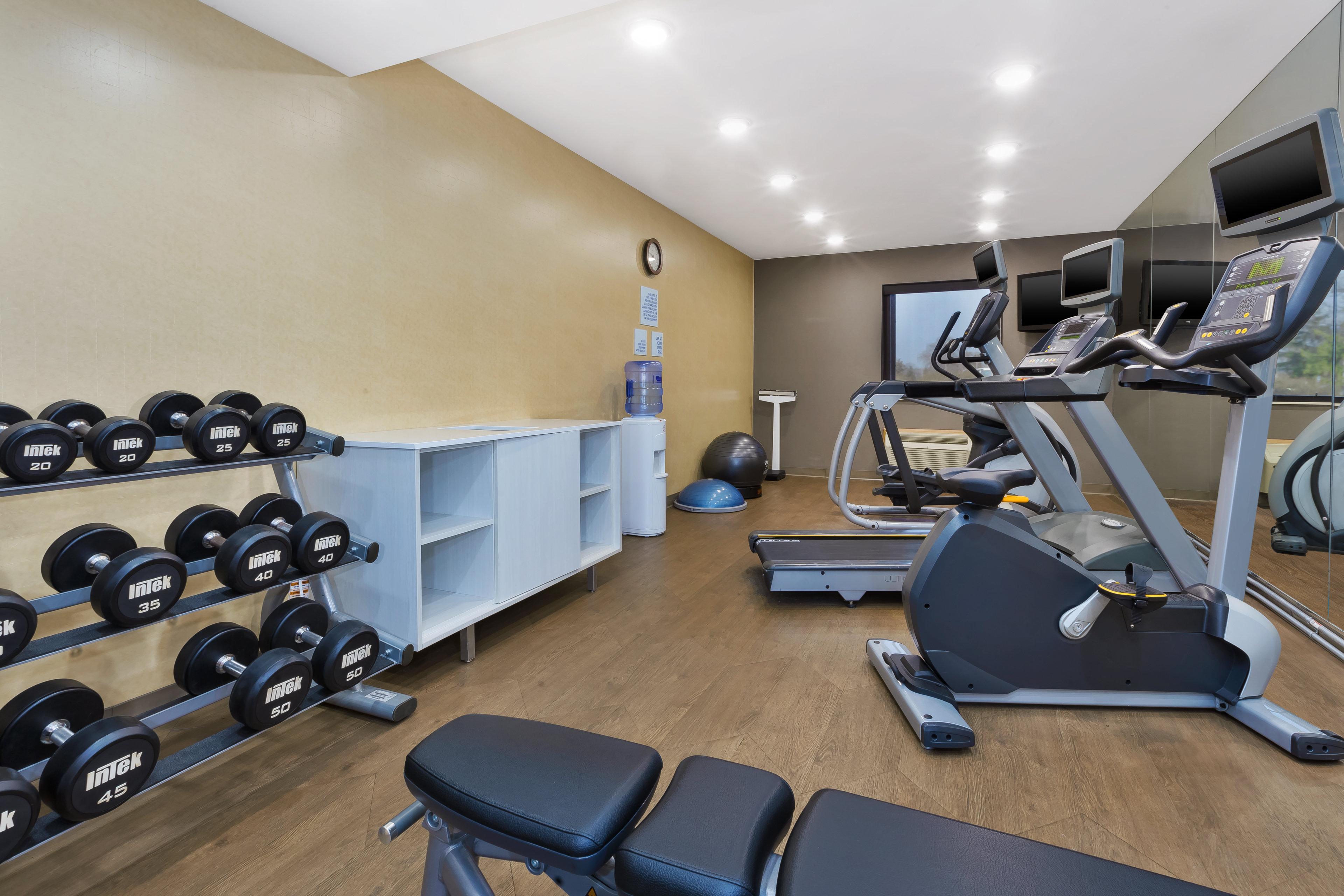 Holiday Inn Express Detroit-Warren/General Motors Technology Center By Ihg Exteriör bild