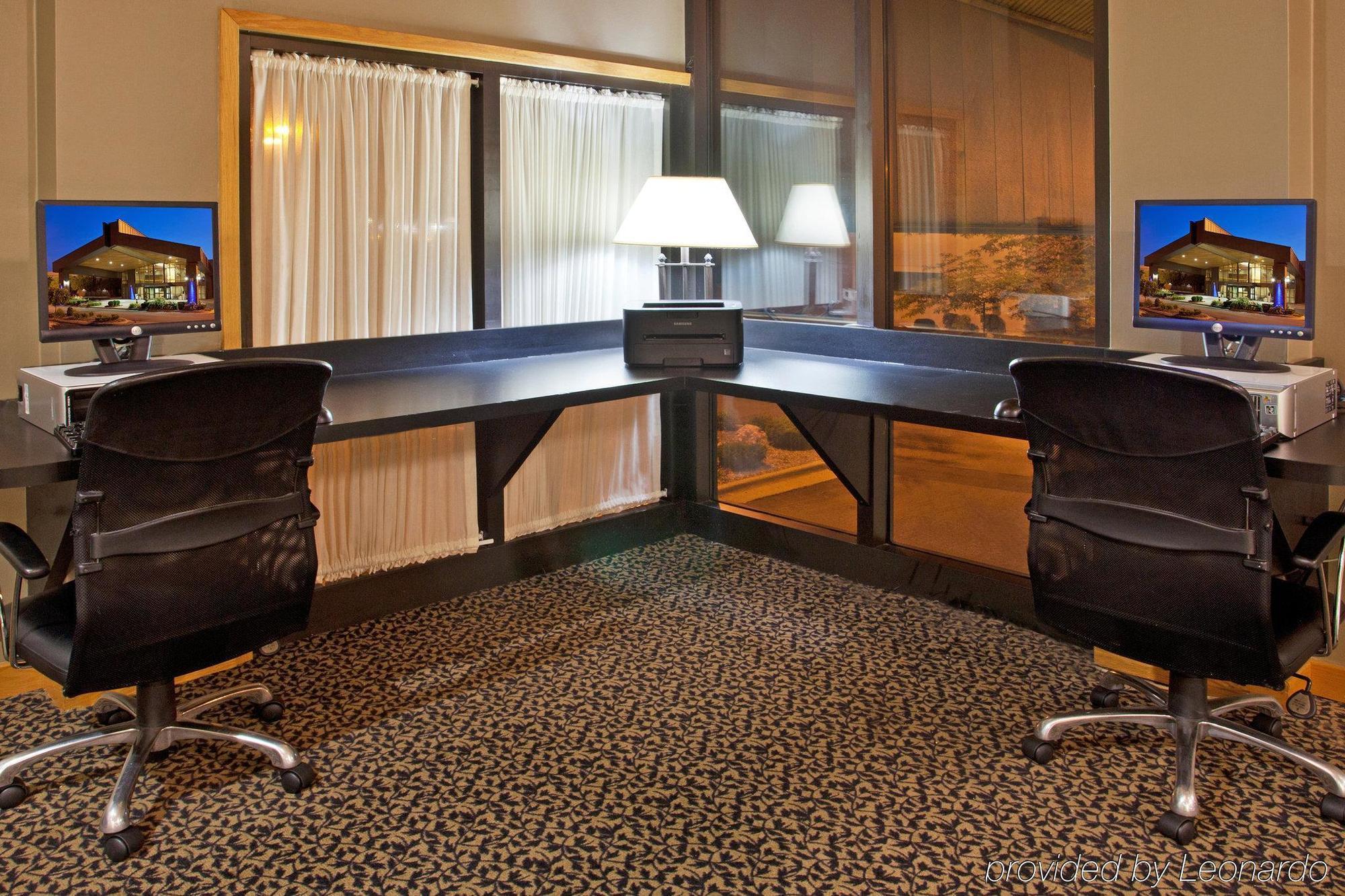 Holiday Inn Express Detroit-Warren/General Motors Technology Center By Ihg Bekvämligheter bild