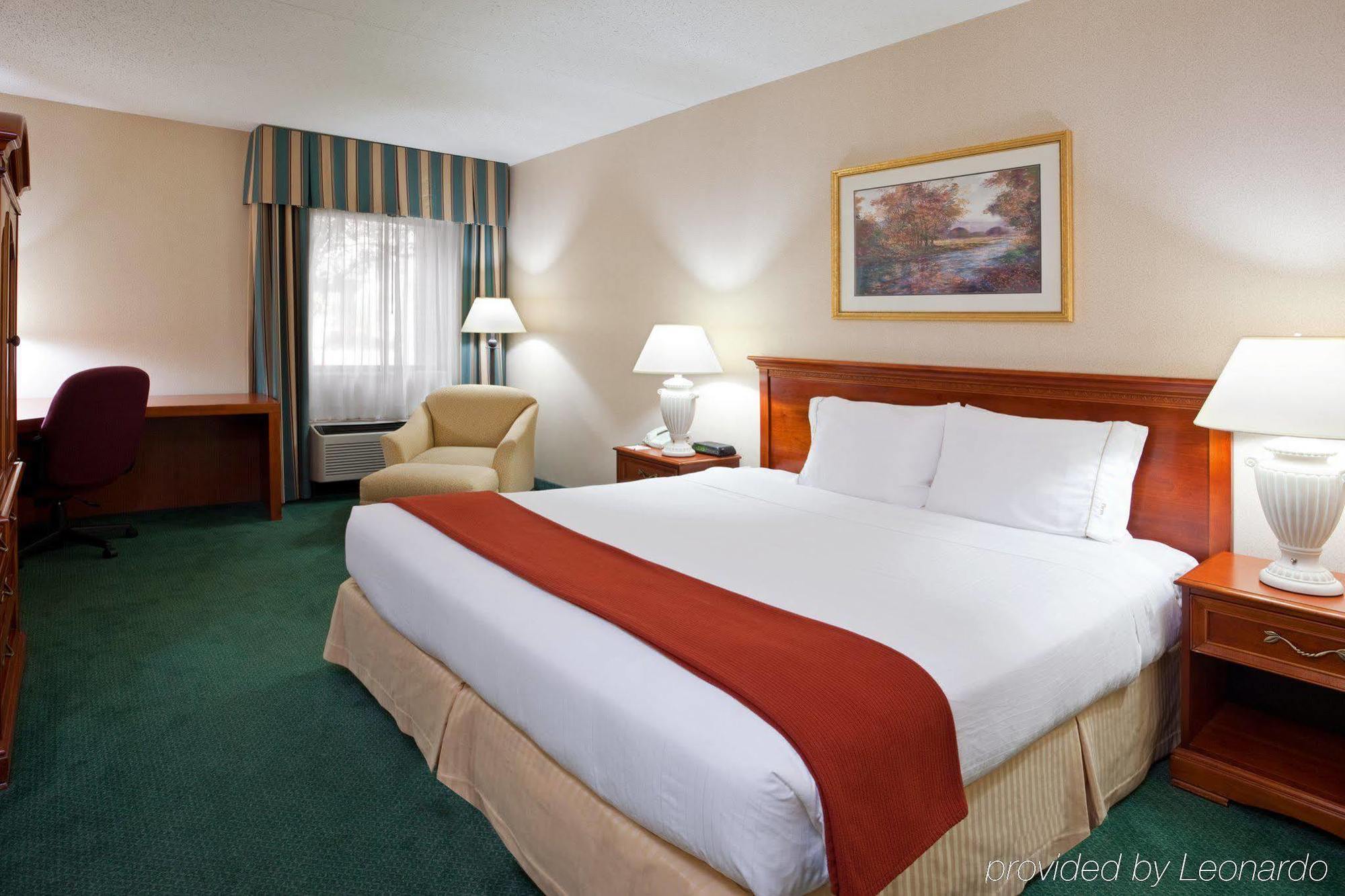 Holiday Inn Express Detroit-Warren/General Motors Technology Center By Ihg Exteriör bild